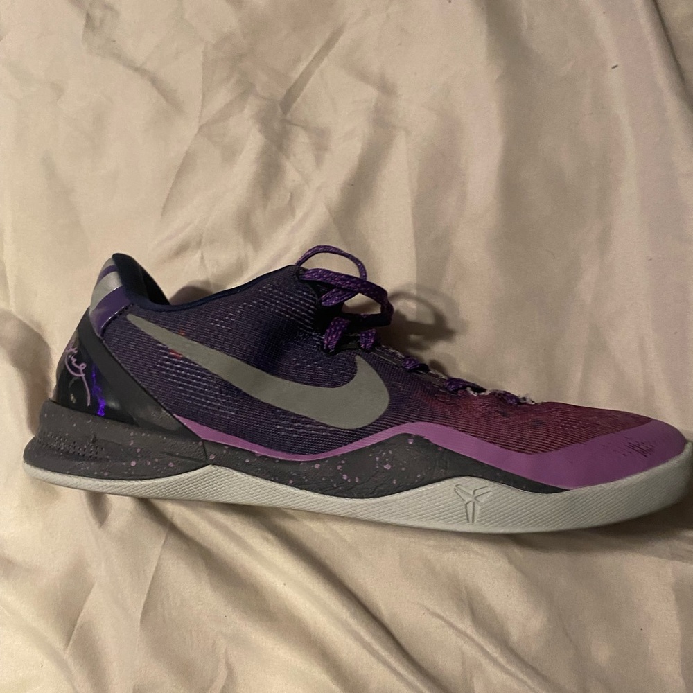 Kobe 8 ‘Purple Gradient’